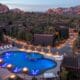 Aerial view of Ambiente Sedona Hotel's atriums, pool and Forty1 restaurant.