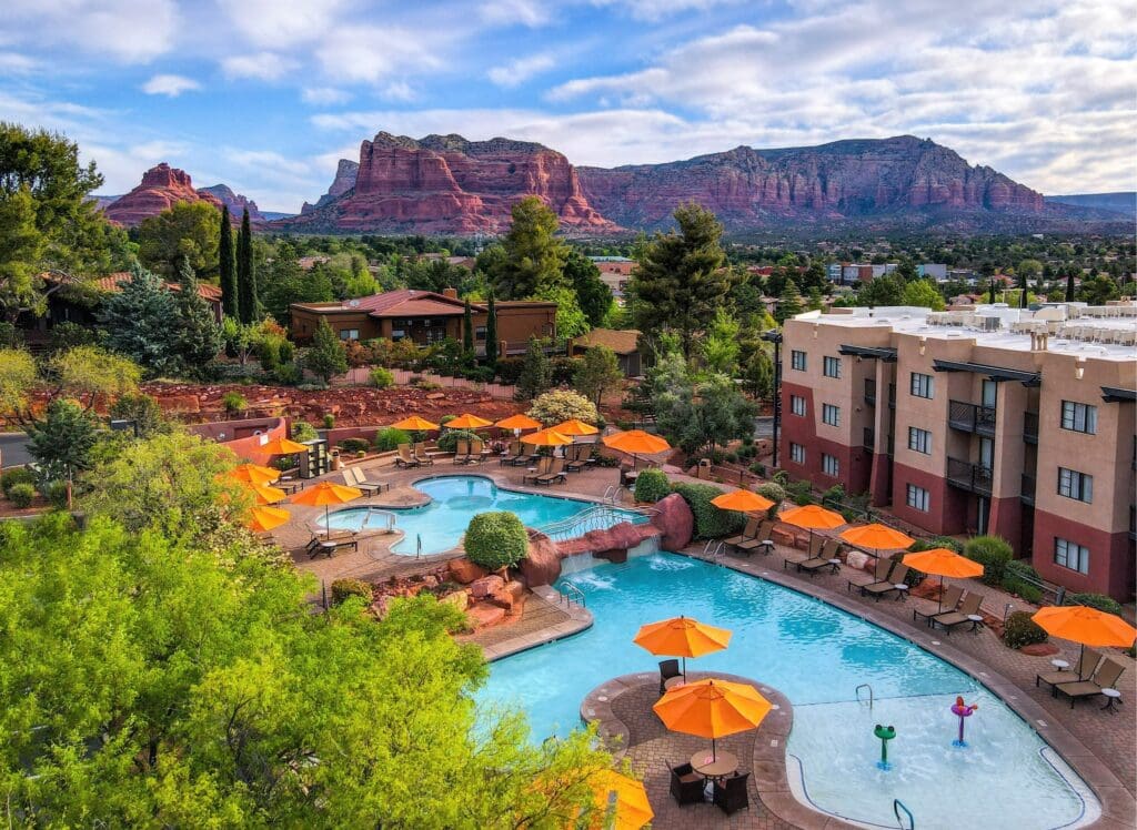 An aerial pool view at Hilton Sedona Resort a Bell Rock.