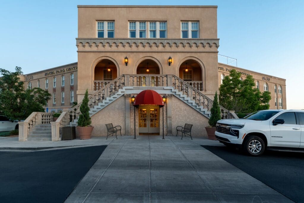 Front entrance of the historic Hotel Parq Central boutique hotel in Albuquerque, New Mexico.